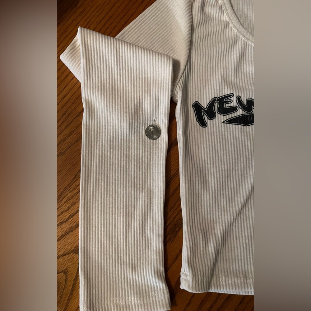 NWOT Ribbed Cream Top - S - Picture 14 of 14
